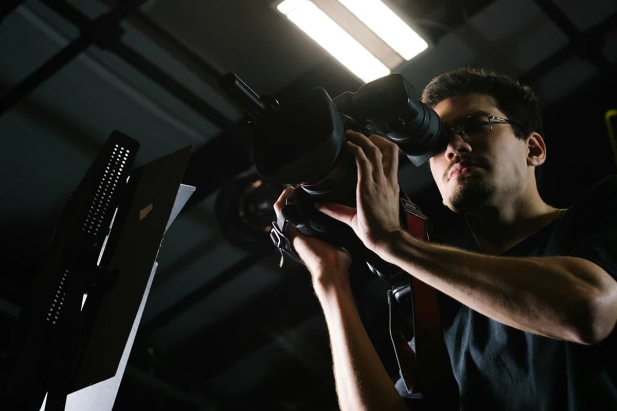Cinematic Handheld: Operating Choices That Feel Intentional