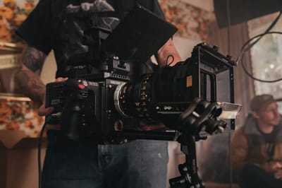 Anamorphic Re-Emergence: Crafting Cinematic Scope in the Digital Age