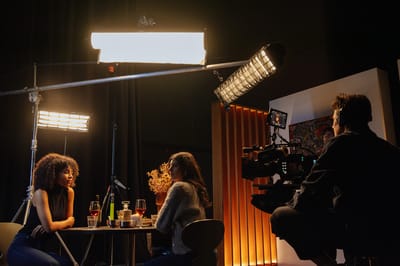 ARRI Unveils Omnibar: Compact, Scalable LED System for On-Set Lighting