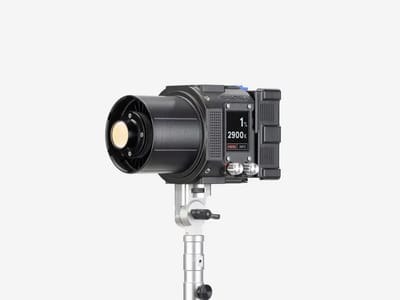 Maxima Spectra LED Fixture Launched for Cinematic Lighting